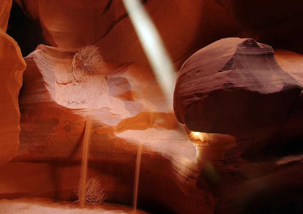 Light beam inside Upper Antelope Canyon, an optional add-on on a Grand Canyon tour from Las Vegas, Page, Arizona.